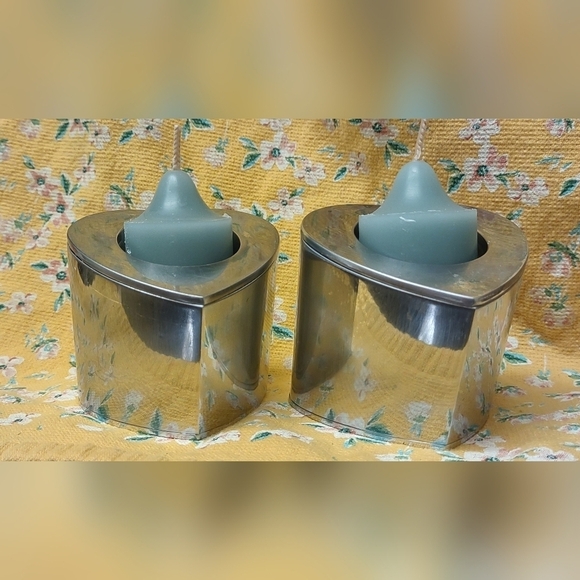 Pair of Vintage Stainless Steel Heart Shaped Votive & Taper Candle Holders🕯️ - Picture 3 of 16